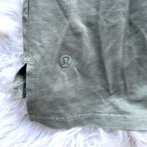 Lululemon - men’s shirt (M)